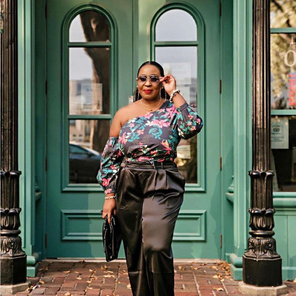 Floral Off-Shoulder top